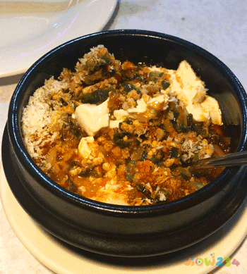 芋儿烧鸡的家常做法_芋儿烧鸡怎么弄好吃_怎么芋儿烧鸡