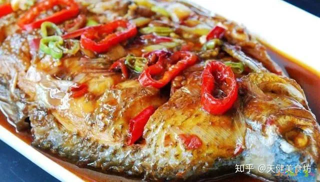 红烧梭边鱼的家常做法_家常梭鲈鱼的做法_东北家常海鲈鱼做法