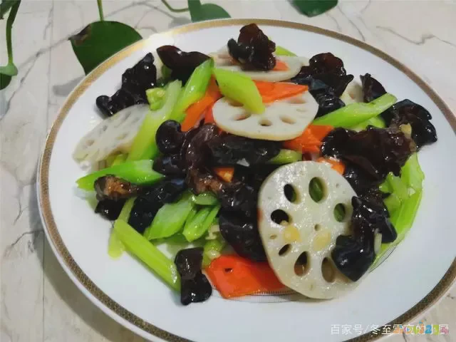洋葱烤牛肉的家常做法_牛肉洋葱家常做法大全_牛肉洋葱的做法大全家常窍门