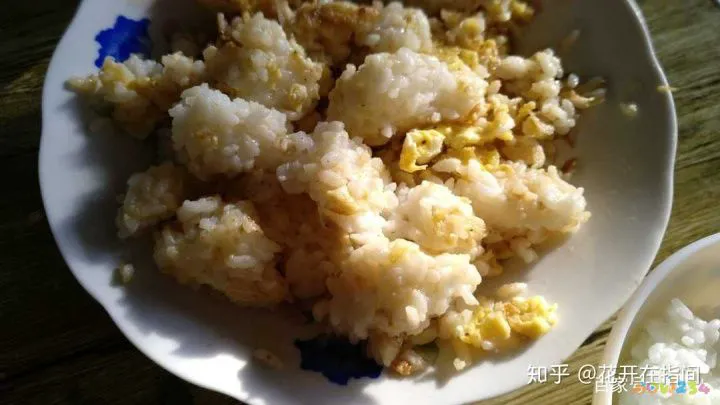 台湾鸡翅包饭做法_家常紫菜包饭的做法_翅包饭做法