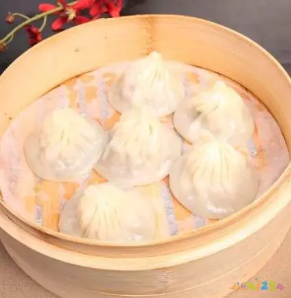 白菜焖饼的家常做法_白菜焖饼图片_白菜家常做法焖饼视频