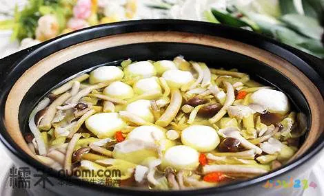 排骨火锅的家常做法_芝士火锅做法家常做法_家常排骨火锅怎么做好吃