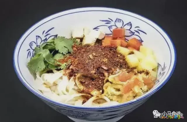 油泼鱼的家常做法_油泼面家常做法_油泼鱼的家常做法窍门