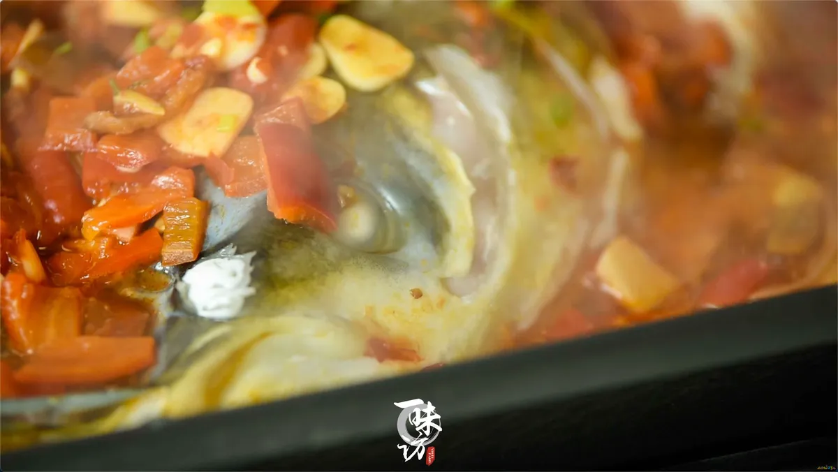 剁椒鱼头的家常做法_鱼头剁椒能做什么菜_家常鱼头做法剁椒怎么做