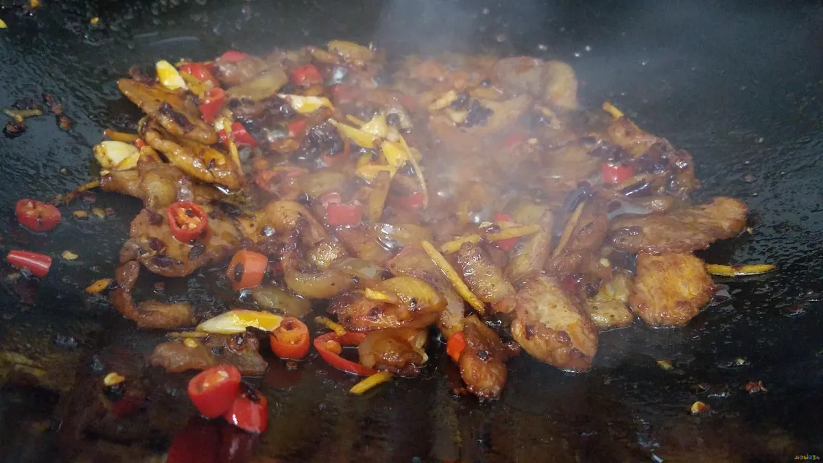 猪肉家常菜做法_家常菜 猪肉_猪肉家常菜100道简单炒菜