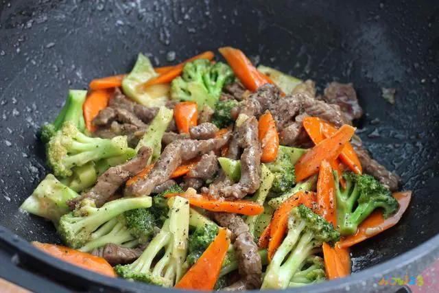 松仁玉米做法家常做法窍门_菜谱家常菜做法玉米_宫保鸡丁的家常做法菜谱