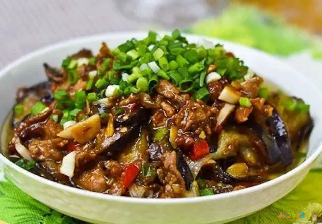 家常茄子的烧法_烧茄子的家常做法_茄子最好吃的烧法