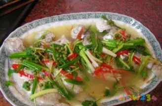 海鲈鱼做法大全家常_家常梭鲈鱼的做法_清蒸鲈鱼的家常做法