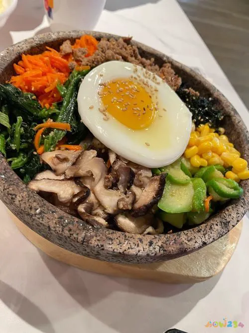 韩国拌饭教程_韩国家常拌饭_家常韩国拌饭的做法