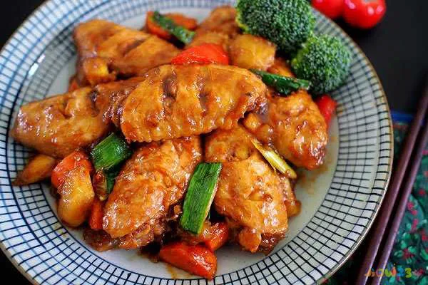 鳕鱼豆腐的家常做法_炖鳕鱼的家常做法_鳕鱼炖豆腐家常做法