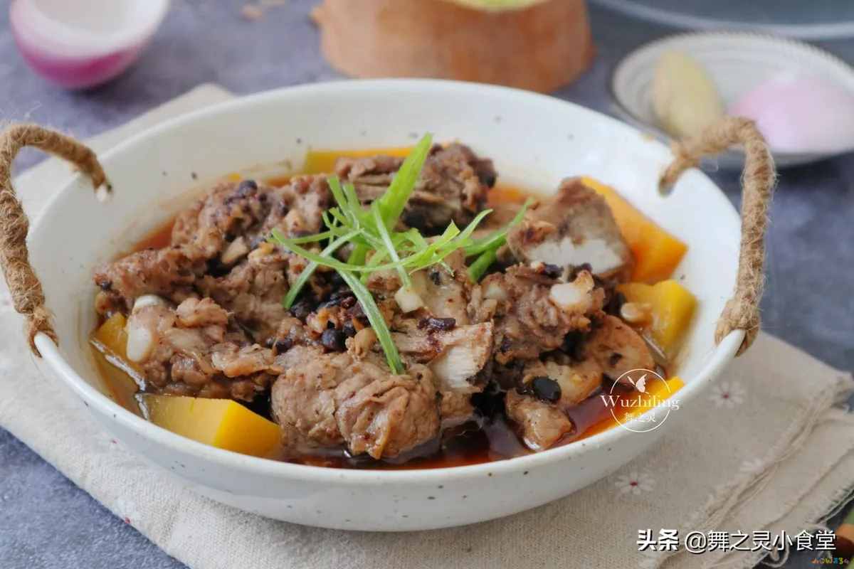 排骨火锅的家常做法_自制素菜火锅做法家常做法_家常排骨火锅怎么做好吃