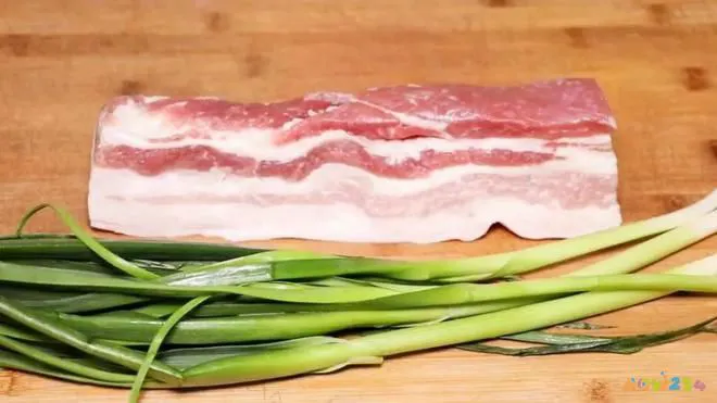 家常红烧肉做法详解_家常红烧肉的做法_家常红烧肉做法简单的