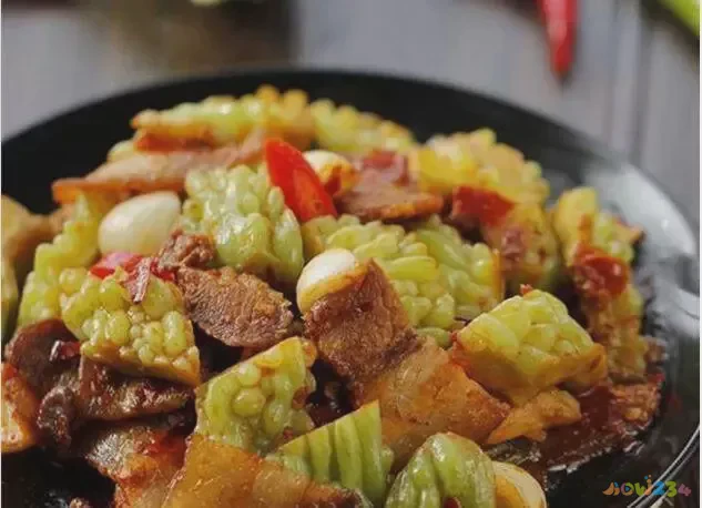 猪肉白菜炖粉条的家常做法_黄豆酱炖猪肉的做法大全家常做法_家常菜 猪肉