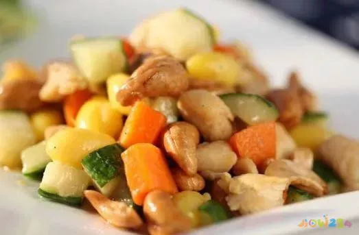 家常做法腰果鸡丁视频_腰果鸡丁的家常做法_家常做法腰果鸡丁窍门