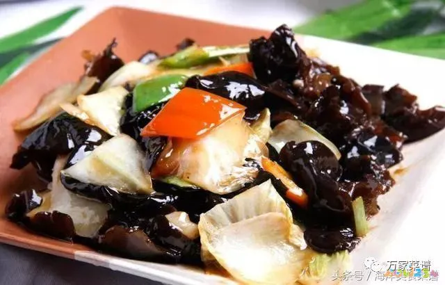 东北菜香辣肉丝_东北香辣肉丝的家常做法_东北辣肉丝的做法