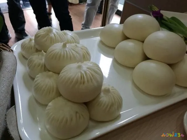 肉冻子的家常做法_家庭冻肉做法_家常冻肉的做法大全窍门