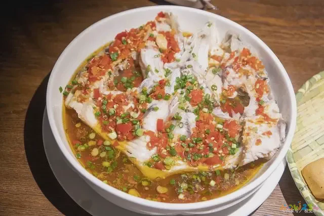 豆腐家常鱼头汤做法大全_豆腐鱼头汤的做法大全_鱼头豆腐汤的家常做法