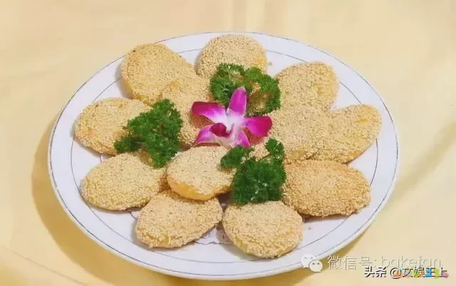 芝麻饼的家常做法_芝麻饼的做法和配方视频_芝麻饼做法大全