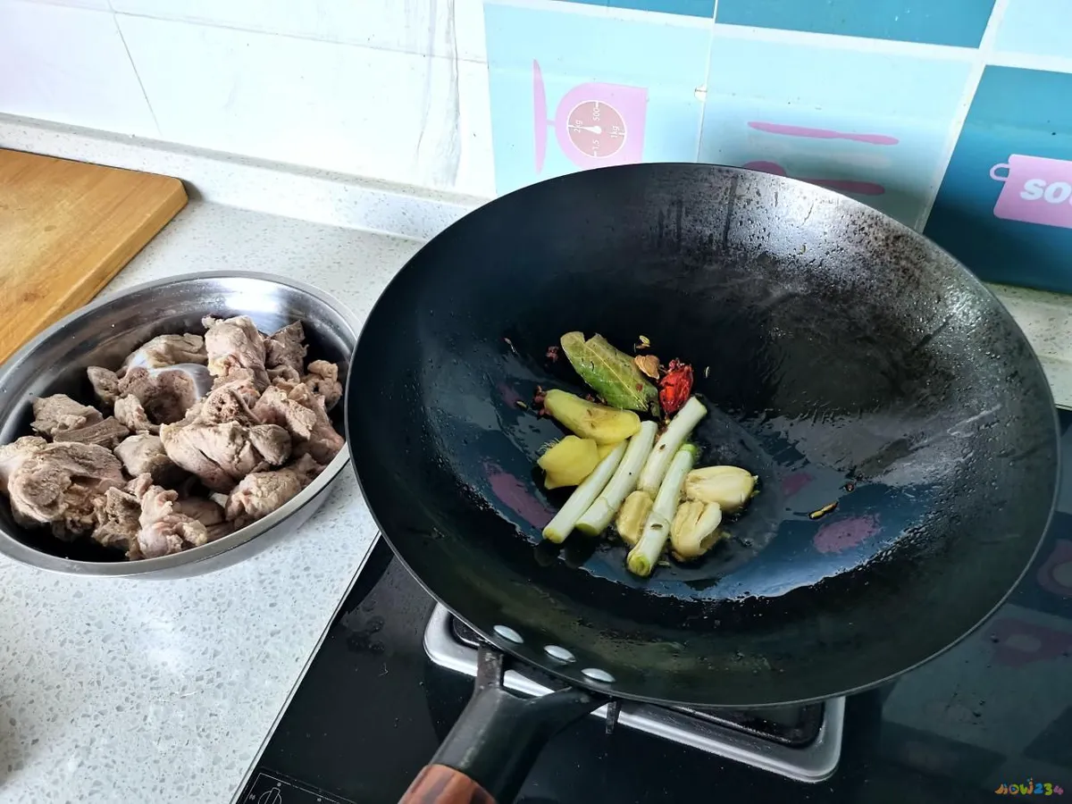 排骨火锅的家常做法_清炖排骨火锅做法大全家常做法_家常排骨火锅怎么做好吃