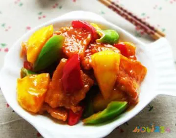 菠萝古老肉糖醋汁的比例_菠萝古老肉视频_菠萝古老肉的家常做法