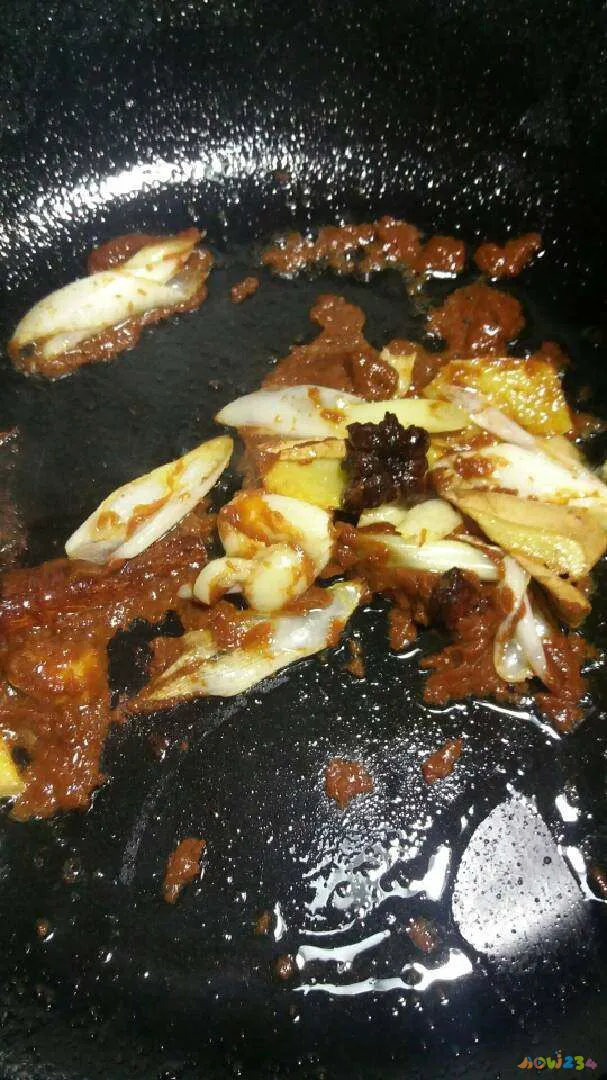 黄辣丁鱼的家常做法_辣炒海丁的家常做法_辣炒土豆丝的家常做法