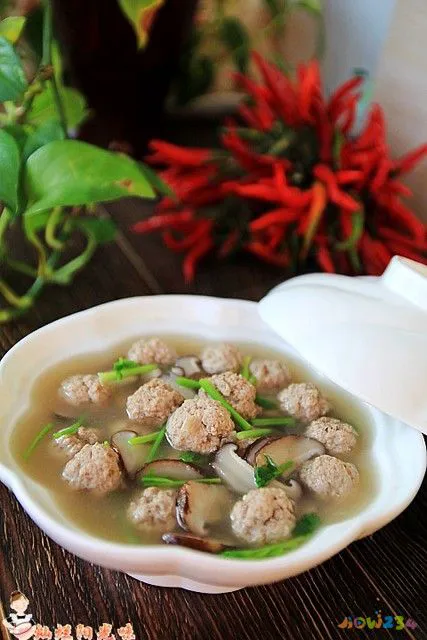 2宝宝家常汤谱_海参猪脚汤家常做法大全家常_家常汤谱