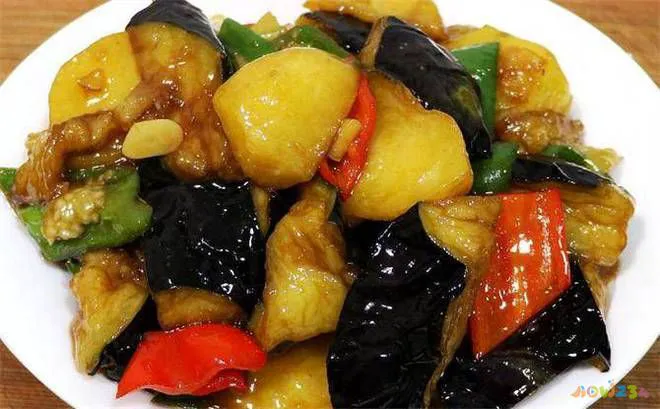 正宗地三鲜做法视频_三鲜地怎么做好吃_家常地三鲜