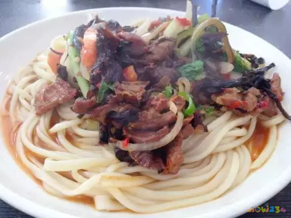 芝麻酱拌面的家常做法_大盘鸡拌面家常做法_碎肉拌面的家常做法