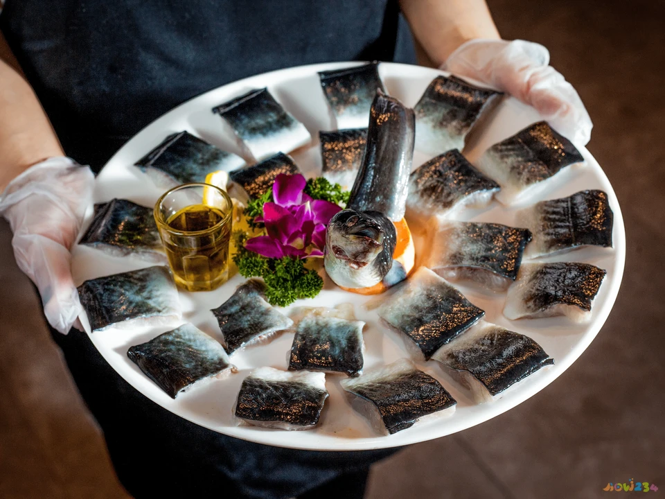大蒜烧鳝鱼的家常做法窍门_家常鳝鱼火锅的做法_鳝鱼的家常做法