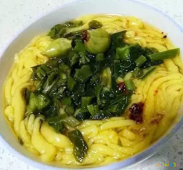 白菜家常做法焖饼视频_白菜家常做法焖饼怎么做_白菜焖饼的家常做法