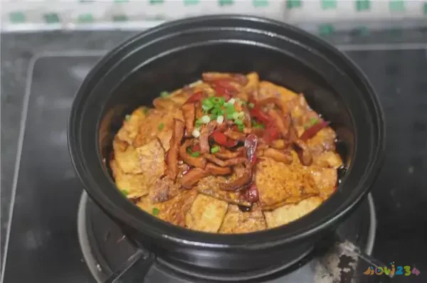 老虎菜的家常做法_家常菜成本_一亩鱼菜共生成本