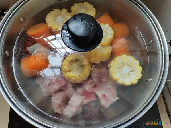 猪脚香菇汤家常汤_家常汤谱_菌汤的做法大全家常汤