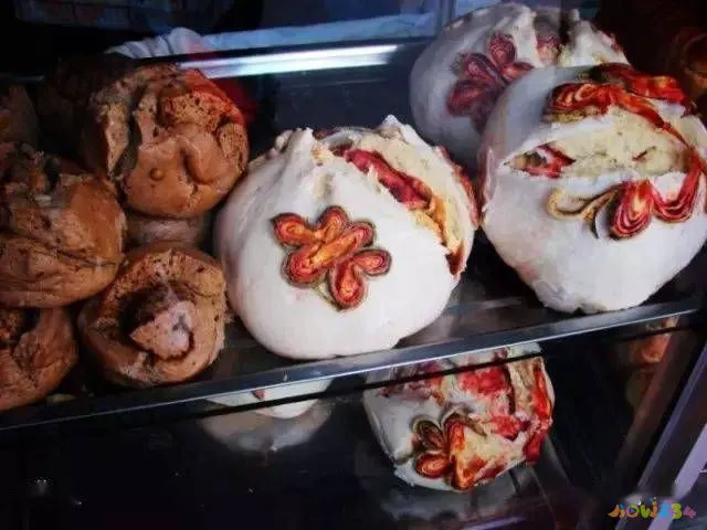 面的哨子怎么做简单又好吃_哨子面的家常做法_如何做面哨子