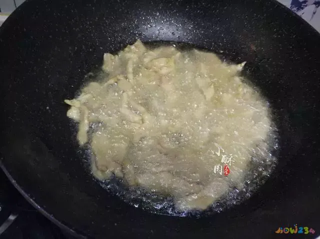 木须肉的家常做法_天津菜木须炒肉做法_红焖肉炖土豆的家常做法