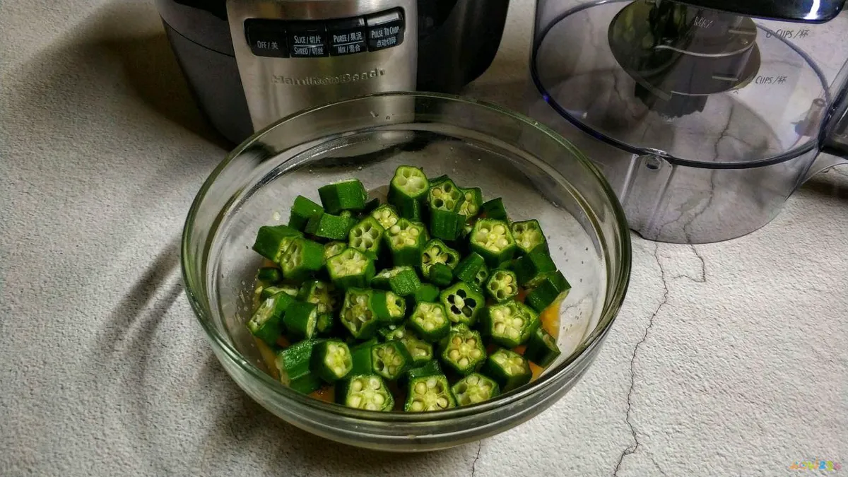 虾丸子的家常做法_虾丸的做法大全家常_鸡蛋卤子的家常做法