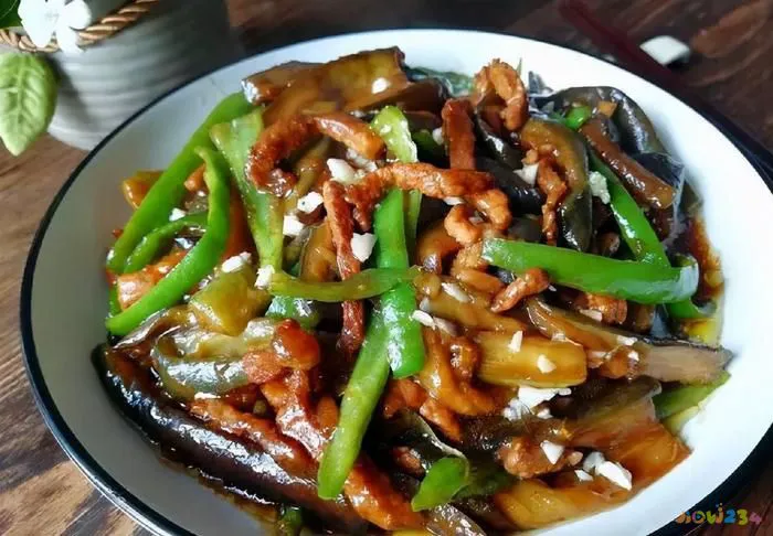 茄子肉丝的家常做法_茄子家常肉丝做法大全_茄子家常肉丝做法窍门