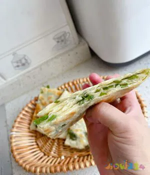 葱花大饼的做法 步骤15