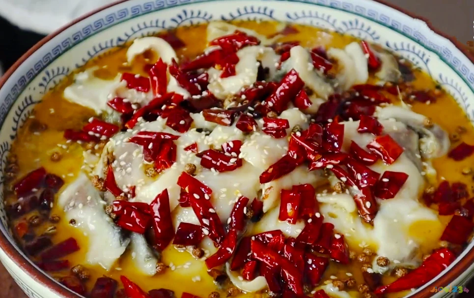 红烧草鱼的家常做法_家常红烧做法草鱼窍门_家常红烧做法草鱼视频