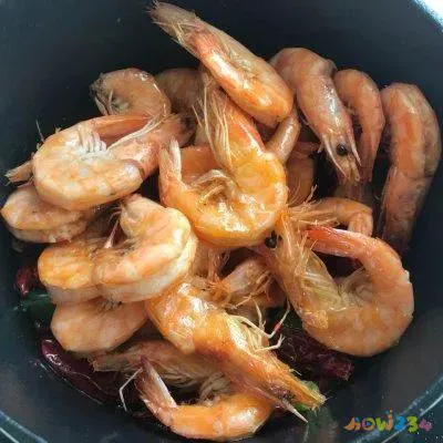 干锅鸡翅虾的家常做法_麻辣虾香锅的家常做法_干锅香辣虾的家常做法