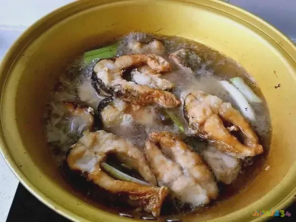 炖豆腐家常做法草鱼窍门_豆腐炖草鱼怎么做好吃又简单_草鱼炖豆腐的家常做法