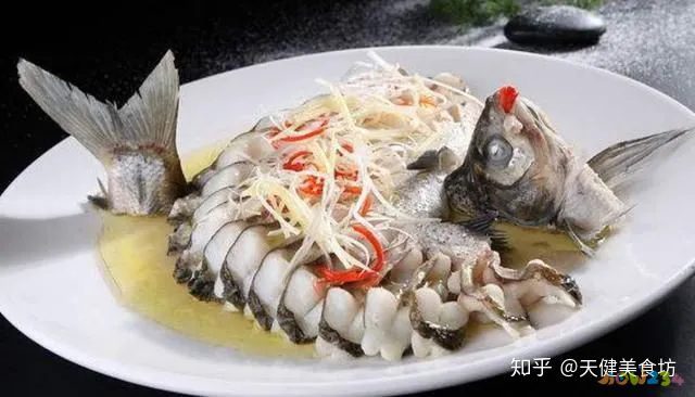 红烧梭边鱼的家常做法_东北家常海鲈鱼做法_家常梭鲈鱼的做法