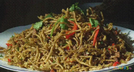 如何做面哨子_面的哨子怎么做简单又好吃_哨子面的家常做法