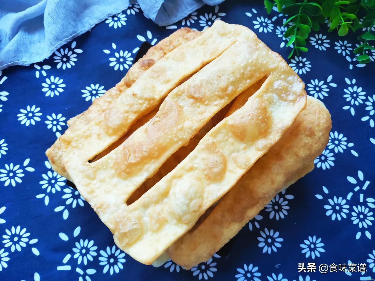 煎饼果子的家常做法_煎饼里果子的做法大全_山东煎饼家常做法