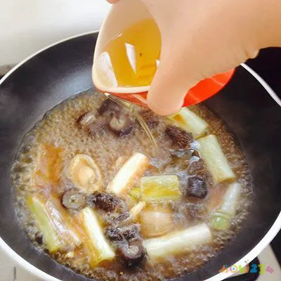 白海参的家常做法_海参炖牛腩做法大全家常做法大全_鲜海参做法大全家常做法视频