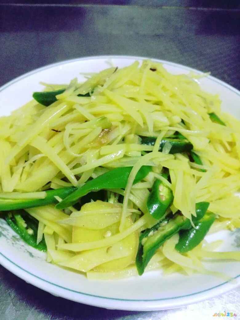 31种土豆家常做法酸辣土豆丝_酸辣土豆丝的家常做法_简单酸辣土豆丝