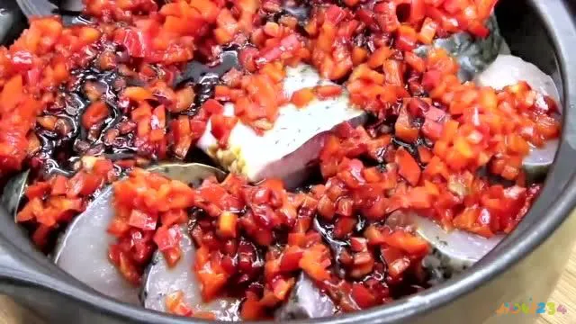 草鱼炖豆腐的家常做法_豆腐炖草鱼怎么做好吃又简单_炖豆腐家常做法草鱼窍门