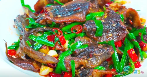 鸡脯肉做法大全家常_蒜苗炒肉做法大全家常_家常肉菜做法大全