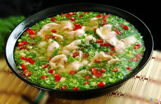 板鸭烧年糕家常做法_年糕烧鸭制作方法_年糕烧板鸭的做法大全窍门