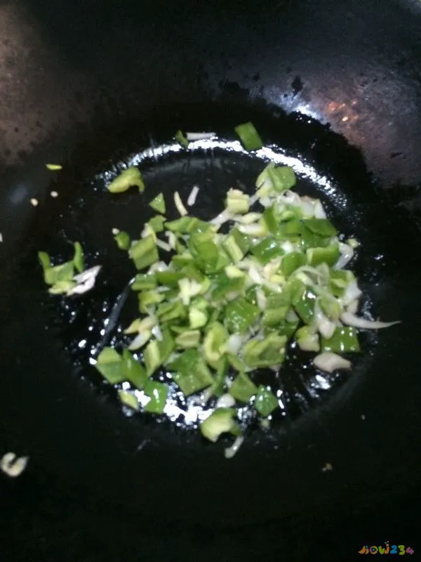 家常炒甜不辣做法_辣炒大虾的家常做法_辣炒皮皮虾家常做法