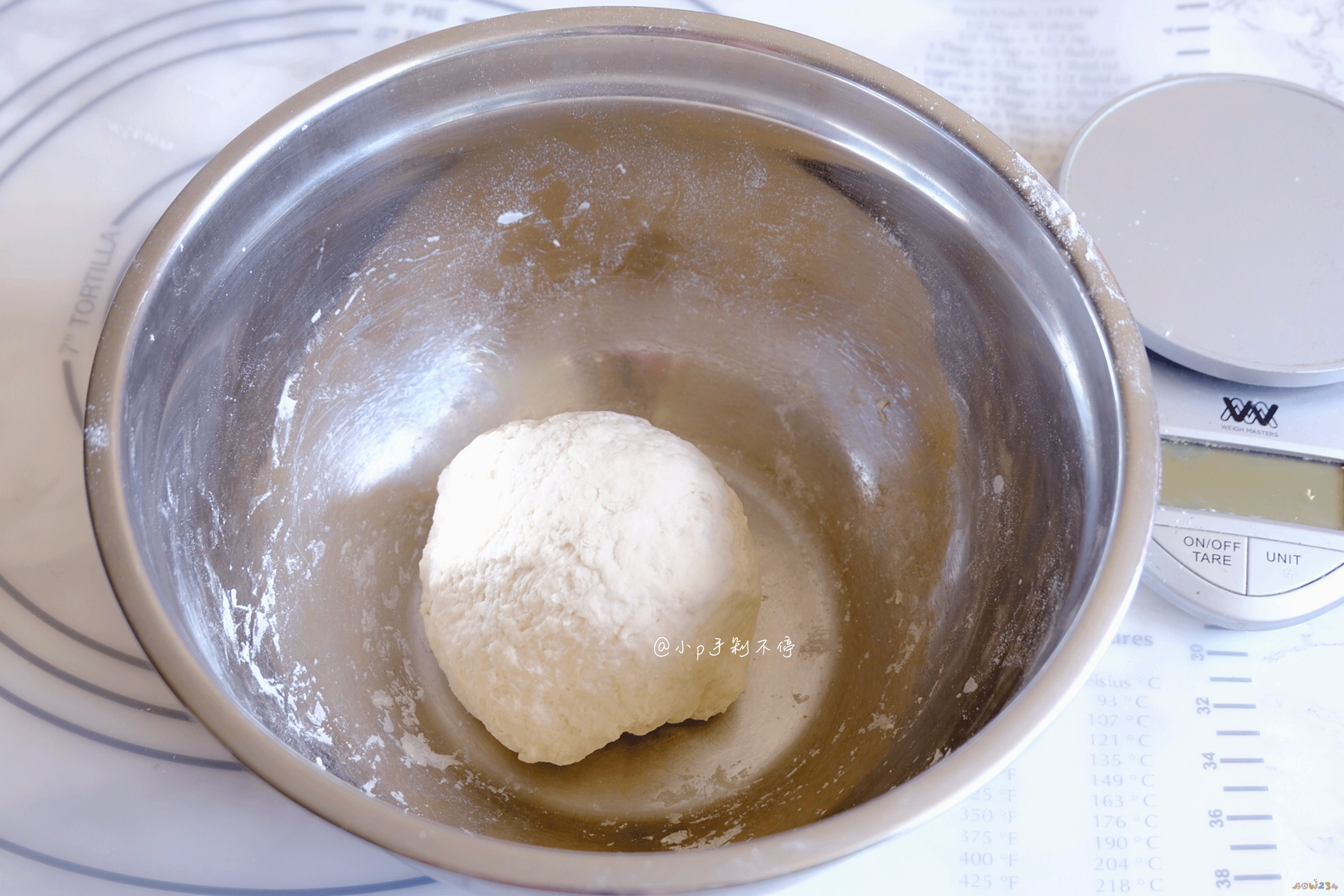 油泼面家常做法_山西油泼面的家常做法_油泼扯面和油泼面区别